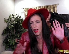 Kim vs Carmen1